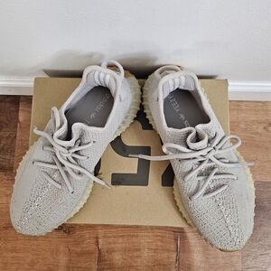 Yeezy Boost 350